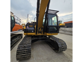 Rupsgraafmachine CATERPILLAR 320DL