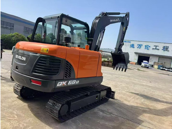 Nieuw Minigraafmachine DOOSAN DX60D: afbeelding 4 Nieuw Minigraafmachine DOOSAN DX60D: afbeelding 4