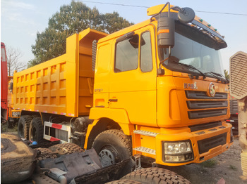 Kipper vrachtwagen SHACMAN F3000: afbeelding 2 Kipper vrachtwagen SHACMAN F3000: afbeelding 2