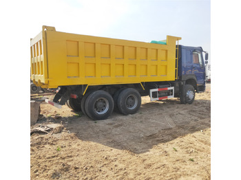 Kipper vrachtwagen SINOTRUK HOWO: afbeelding 2 Kipper vrachtwagen SINOTRUK HOWO: afbeelding 2