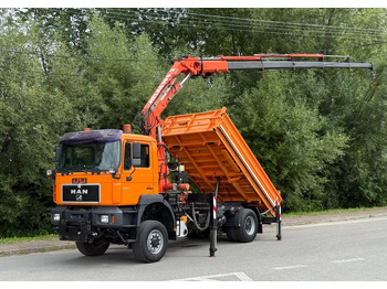 Kipper vrachtwagen MAN