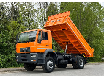 Kipper vrachtwagen MAN