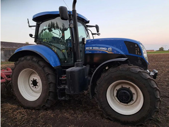 Tractor NEW HOLLAND T7.200