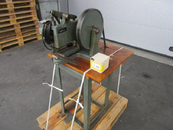 Drukmachine ÖSENGERÄT SCHNEIDER: afbeelding 2 Drukmachine ÖSENGERÄT SCHNEIDER: afbeelding 2