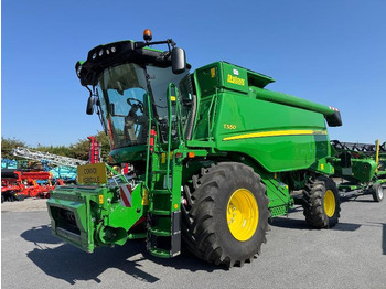 Maaidorser JOHN DEERE T550