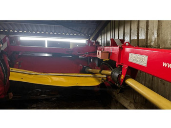 Maaimachine PÖTTINGER