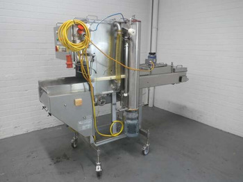 Voedselverwerkende machine