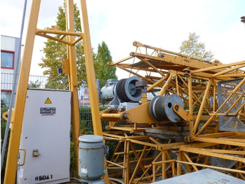 Torenkraan LIEBHERR
