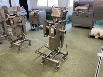 Voedselverwerkende machine