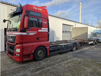 Containertransporter/ Wissellaadbak vrachtwagen MAN