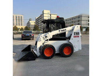 Schranklader BOBCAT S160