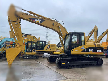 Rupsgraafmachine CATERPILLAR 320CL