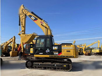 Rupsgraafmachine CATERPILLAR 320D