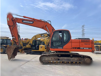 Rupsgraafmachine DOOSAN DX225LCA