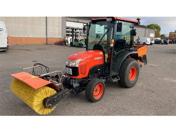 Gemeentelijke tractor KUBOTA