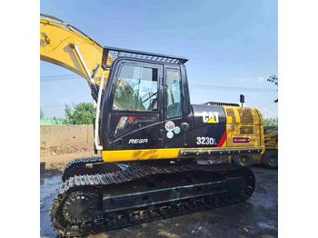 Rupsgraafmachine CATERPILLAR 323DL