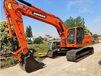 Graafmachine Used Doosan 225LC Excavator | Low Hours | Heavy-Duty Performance | Global Shipping [ Copy ]: afbeelding 5