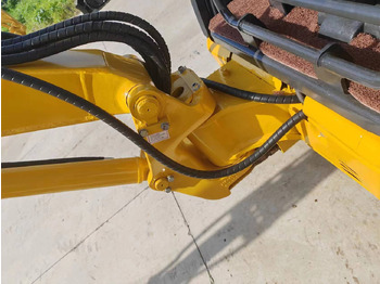 Minigraafmachine komatsu PC35 [ Copy ] [ Copy ]: afbeelding 4