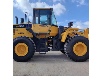 Wiellader KOMATSU WA380-3