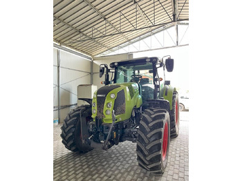 Tractor CLAAS Arion 440