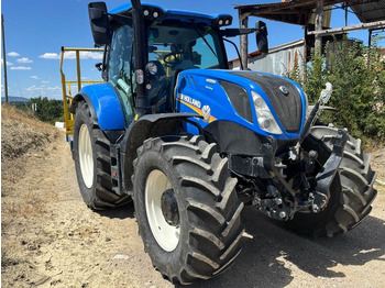 Tractor NEW HOLLAND T6