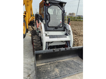 Bouwmachine BOBCAT S18