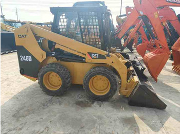 Schranklader Used  Front Loader Tractor CAT 246D Skid Steer Loader / Used Cat 226B 246C 246d Mini Skid Steer Loader in Stock [ Copy ]: afbeelding 2