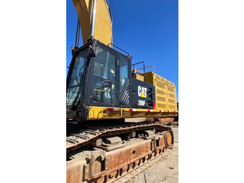 Rupsgraafmachine CATERPILLAR 390