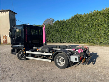 Haakarmsysteem vrachtwagen IVECO EUROCARGO 75E18 CON SCARRABILE NUOVO: afbeelding 4