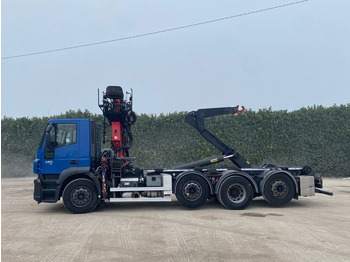 Haakarmsysteem vrachtwagen IVECO STRALIS 260.450 SCARRABILE CON GRU: afbeelding 3