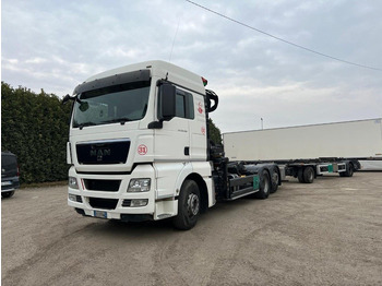 Haakarmsysteem vrachtwagen MAN TGX 26.480