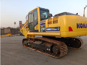 Rupsgraafmachine KOMATSU PC210