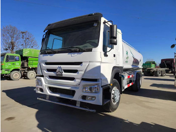 Tankwagen SINOTRUK HOWO