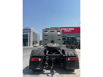 Trekker SINOTRUK Tractor Unit JH6 6X4 Manual Transmission New: afbeelding 5