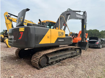Graafmachine VOLVO EC240D