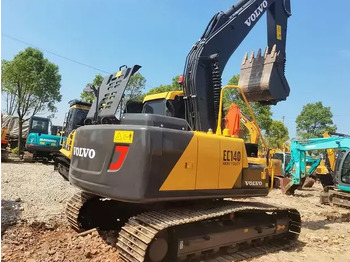 Rupsgraafmachine VOLVO EC140