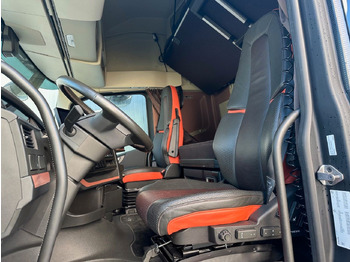 Trekker Volvo FH 750 XL Retarder  Vollausstattung: afbeelding 5