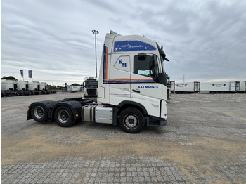 Trekker VOLVO FH 500