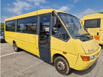 Schoolbus IVECO