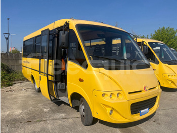 Schoolbus IVECO