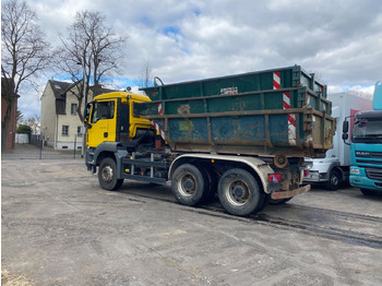 Haakarm container