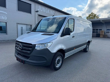 Gesloten bestelwagen MERCEDES-BENZ Sprinter 317