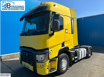 Trekker RENAULT T 440