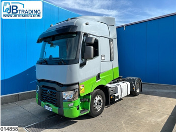 Trekker RENAULT T 440