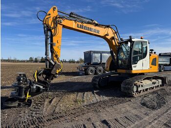 Rupsgraafmachine LIEBHERR R 920