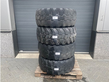 Banden en velgen TEREX