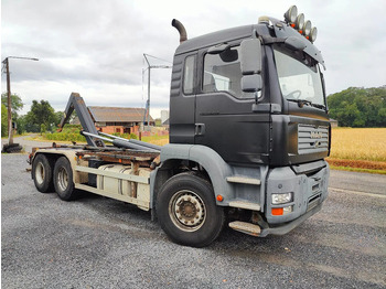 Haakarmsysteem vrachtwagen MAN TGA 26.350