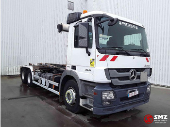 Containertransporter/ Wissellaadbak vrachtwagen MERCEDES-BENZ Actros 2641