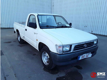 Personenwagen TOYOTA Hilux