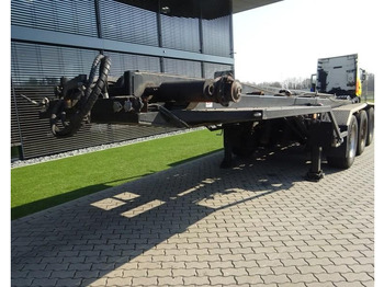 Containertransporter/ Wissellaadbak oplegger